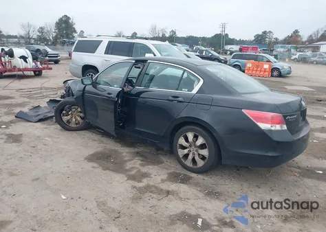 2010 Honda Accord 2.4 Ex from USA, damaged, VIN 1HGCP2F73AA044032